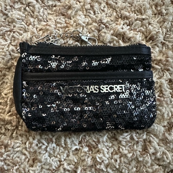 Victoria's Secret small wallet - Picture 2 of 2